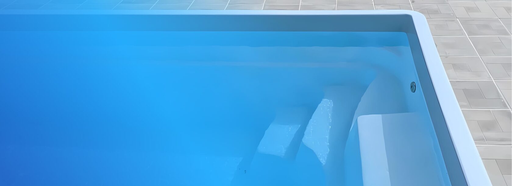 Бордюрный камень для бассейна — установка в Ростове-на-Дону