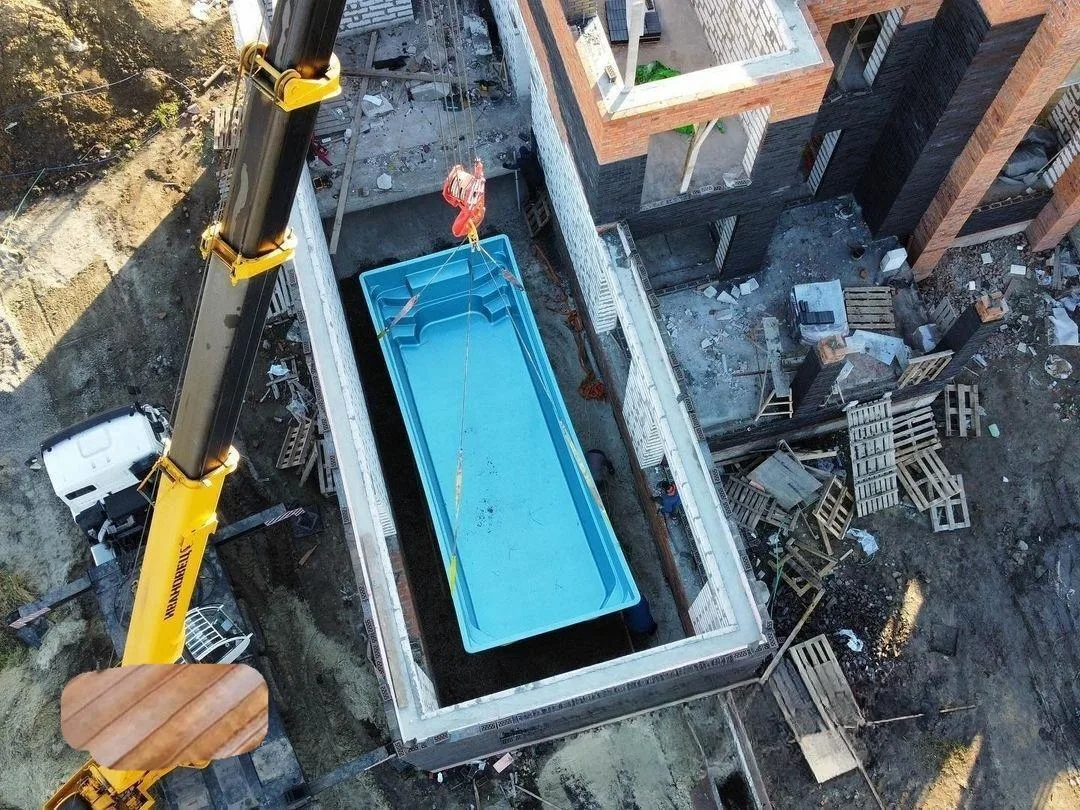 Laguna 9 — зона отдыха у бассейна в Ростове-на-Дону